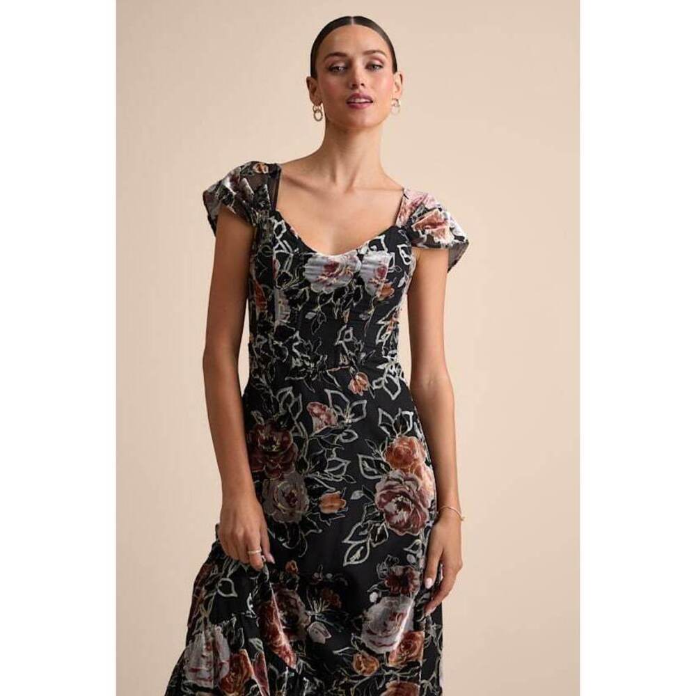 NWT Lulus Burnout Velvet Floral Midi Dress - Size XS